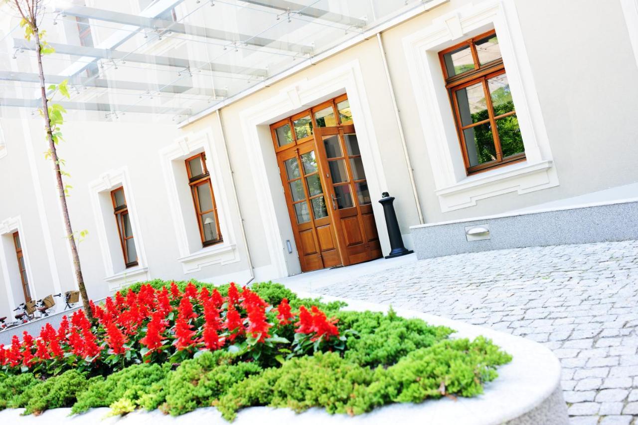 Hotel Zamek Lubliniec Exterior photo